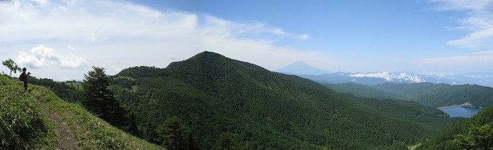 狼平～小金沢山～富士山