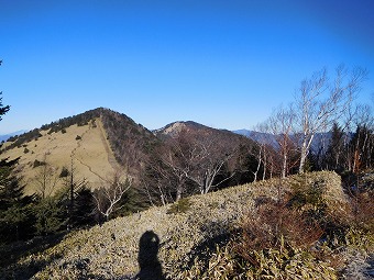 熊沢山と大菩薩嶺