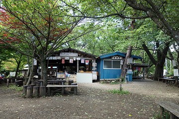 城山　茶店